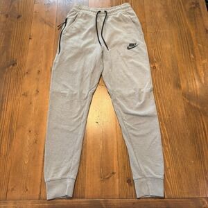 Nike Sportswear Tech Fleece Joggers Pants Mens Small Gray Platinum DD5293